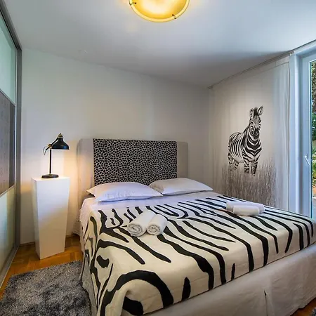 Zen Luxury Апартаменты